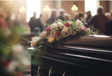 Mit Zuversicht den Verlust bewältigen: Wichtige Dienstleistungen nach dem Tod eines geliebten Menschen